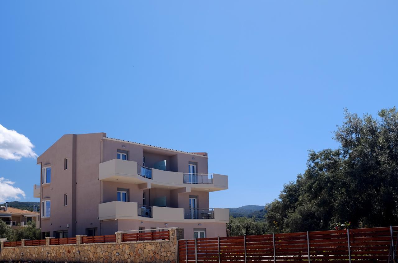 Kamares Luxury Apartments Kalligoni Extérieur photo