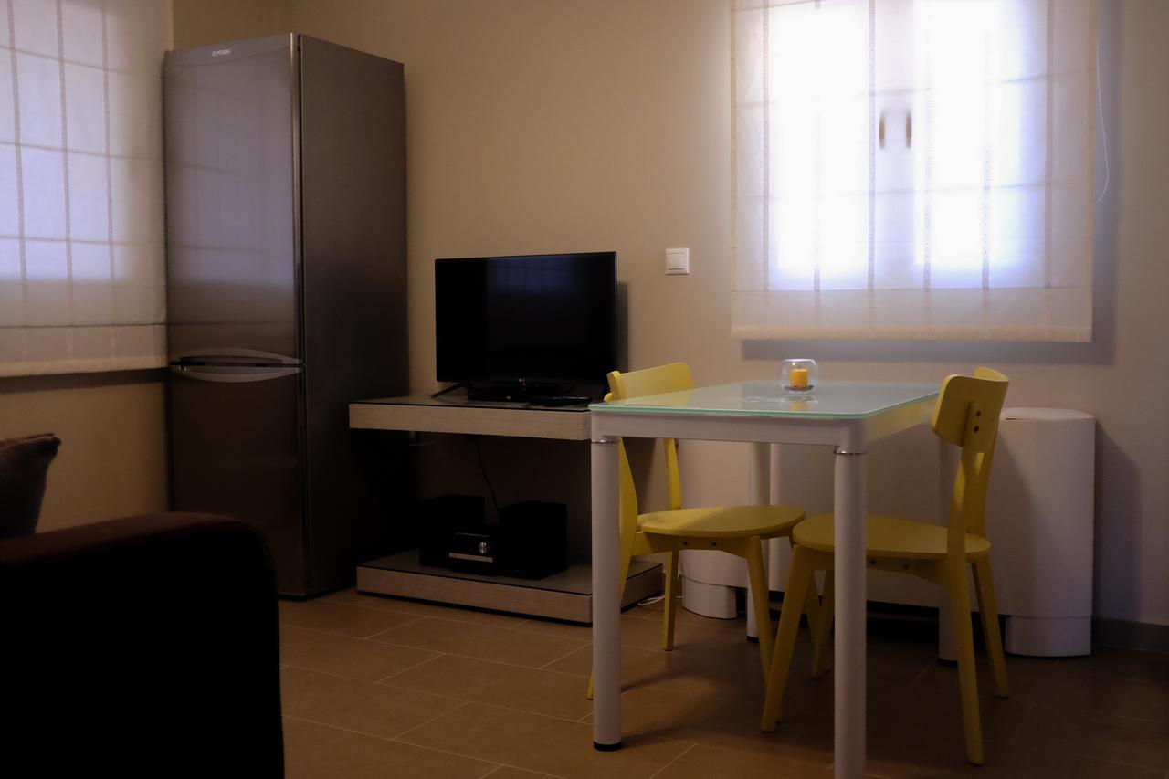 Kamares Luxury Apartments Kalligoni Extérieur photo